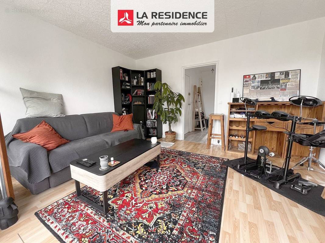 Appartement à VELIZY-VILLACOUBLAY