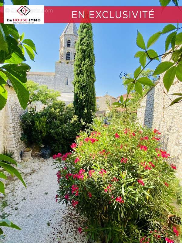 Maison à LA GARDE-ADHEMAR