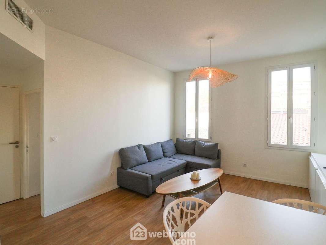 Appartement à MARSEILLE-8E