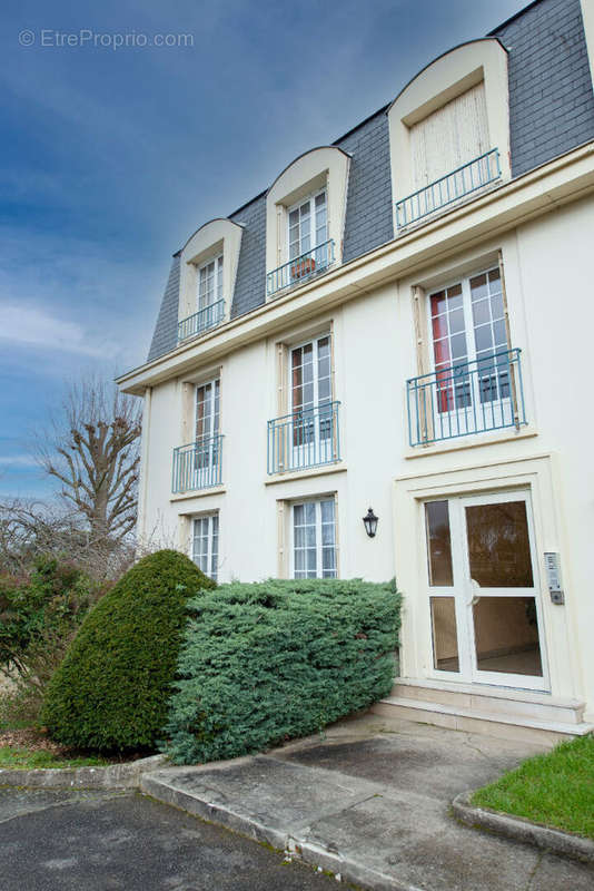 Appartement à VERSAILLES