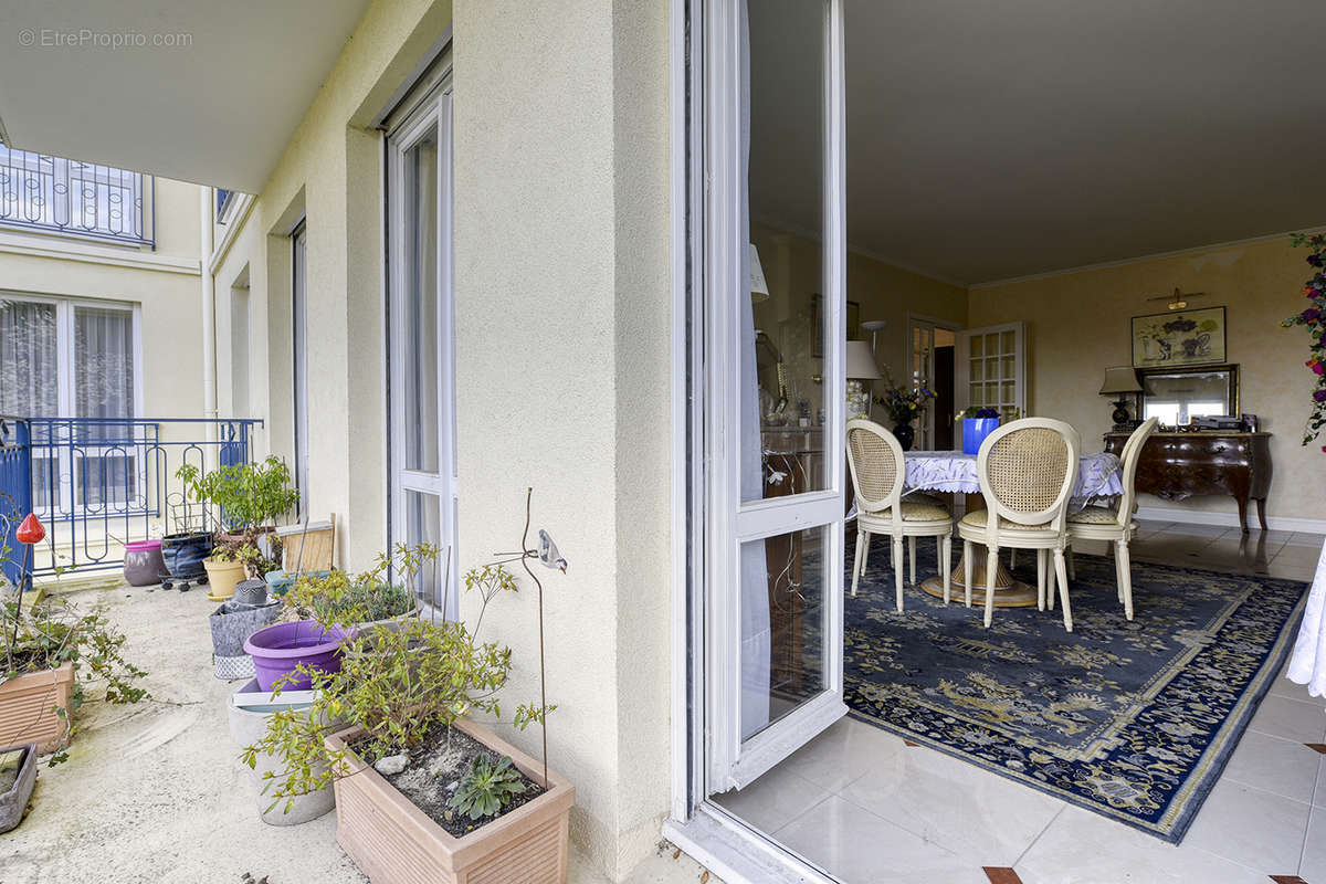 Appartement à VERSAILLES