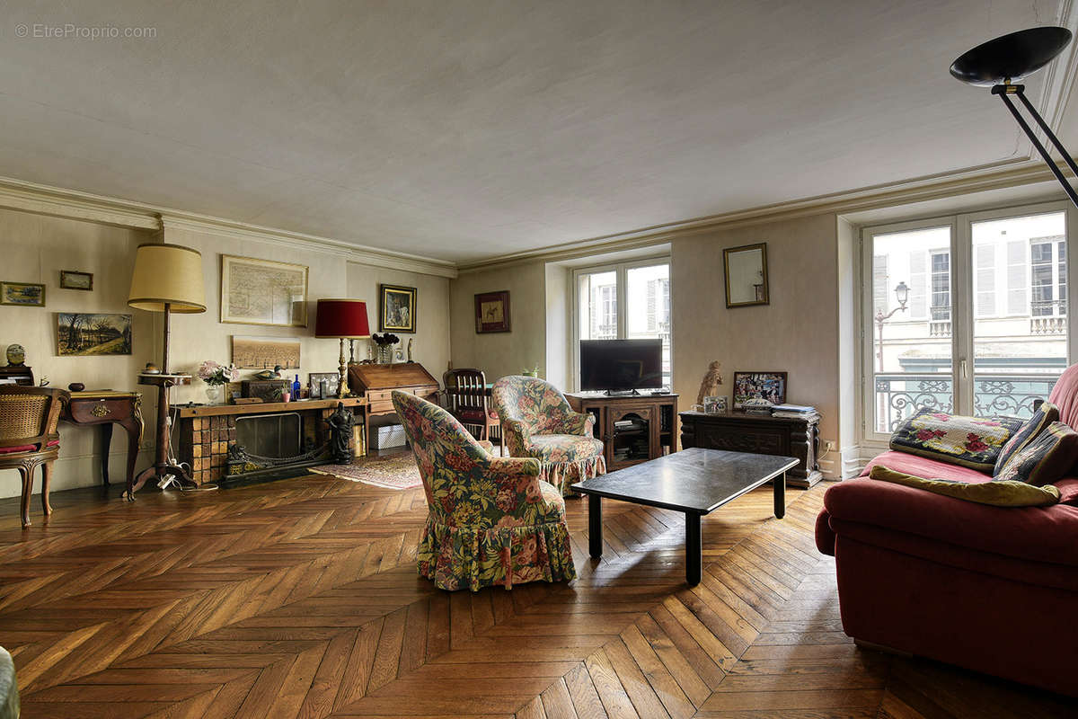 Appartement à VERSAILLES