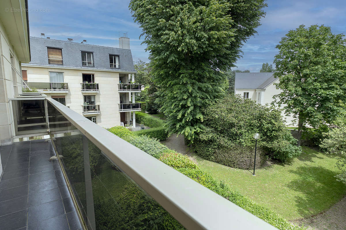 Appartement à VERSAILLES