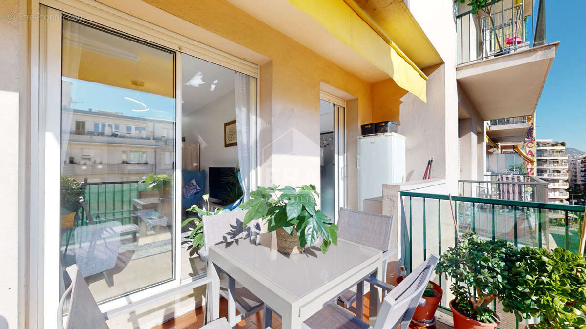 Appartement à NICE