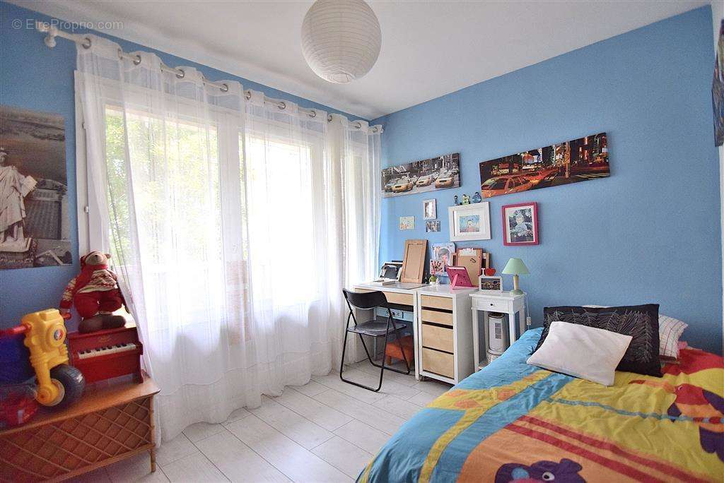 Appartement à VITRY-SUR-SEINE