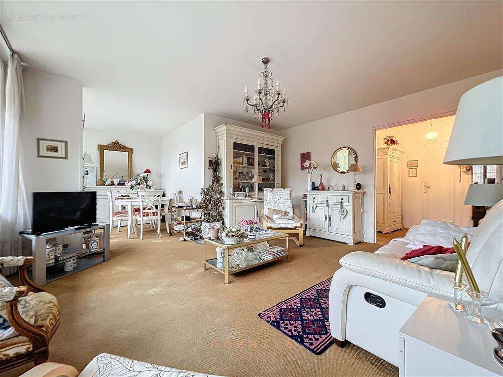 Appartement à VITRY-SUR-SEINE