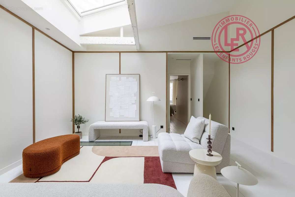 Appartement à PARIS-9E