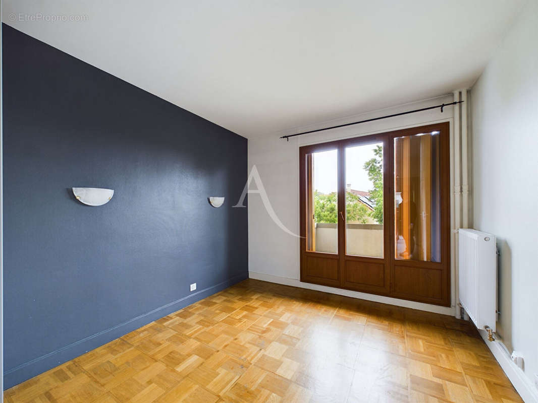 Appartement à CHAMPIGNY-SUR-MARNE