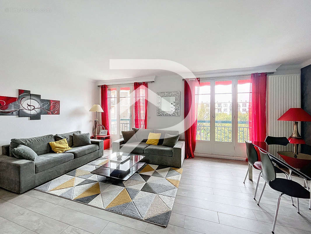 Appartement à RUEIL-MALMAISON