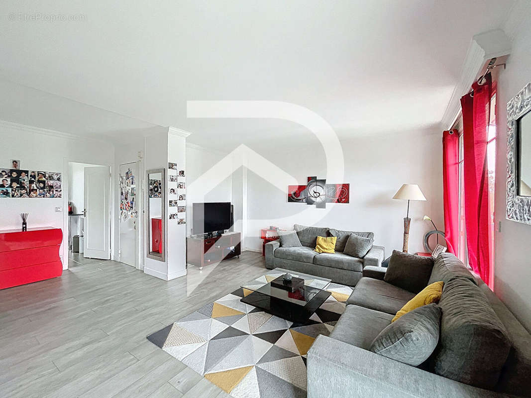 Appartement à RUEIL-MALMAISON