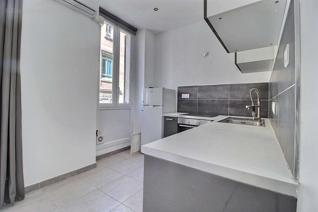 Appartement à MARSEILLE-8E