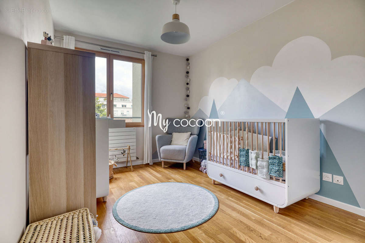 Appartement à LYON-8E