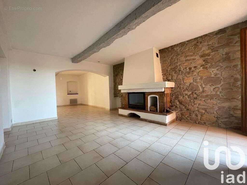 Photo 2 - Maison à ROQUEBRUNE-SUR-ARGENS