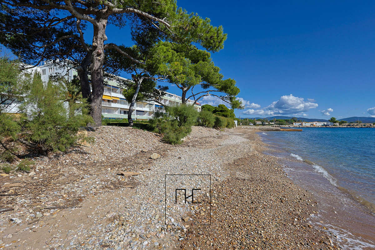 Appartement à HYERES