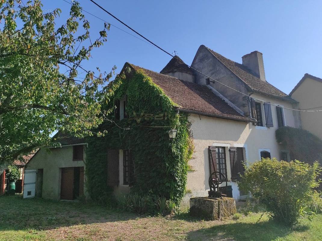 Maison à AUTUN