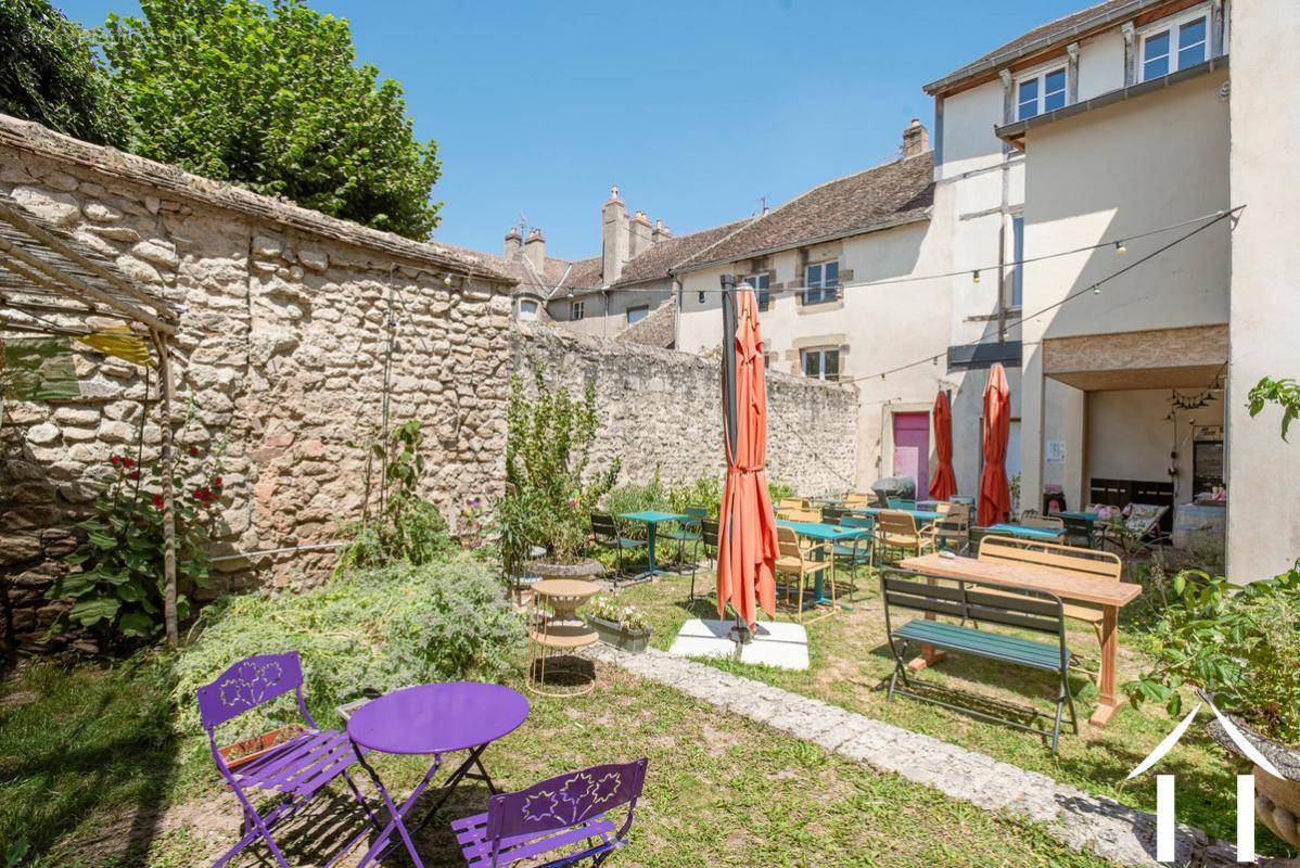 Maison à AUTUN