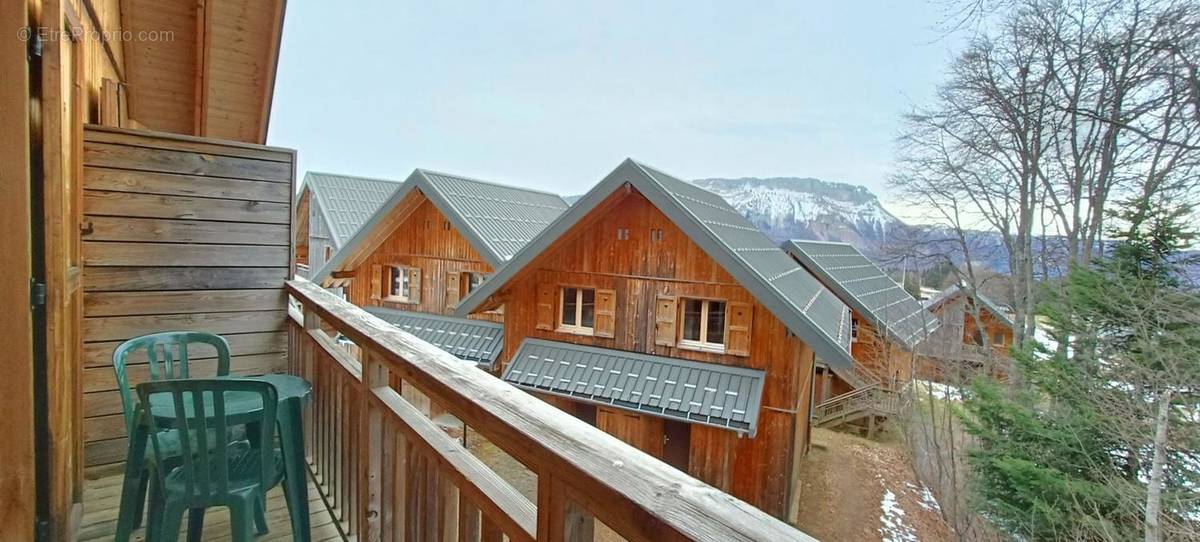 Appartement à LES DESERTS