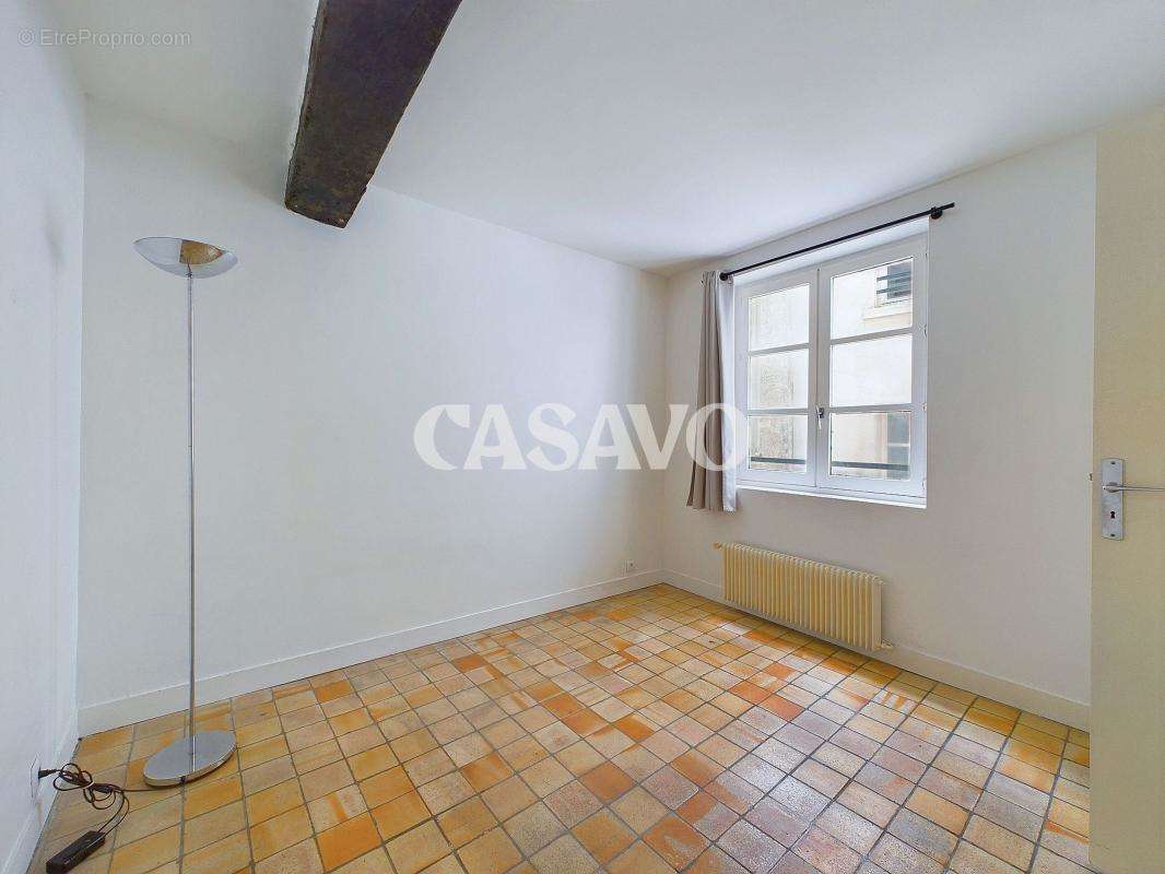 Appartement à PARIS-4E