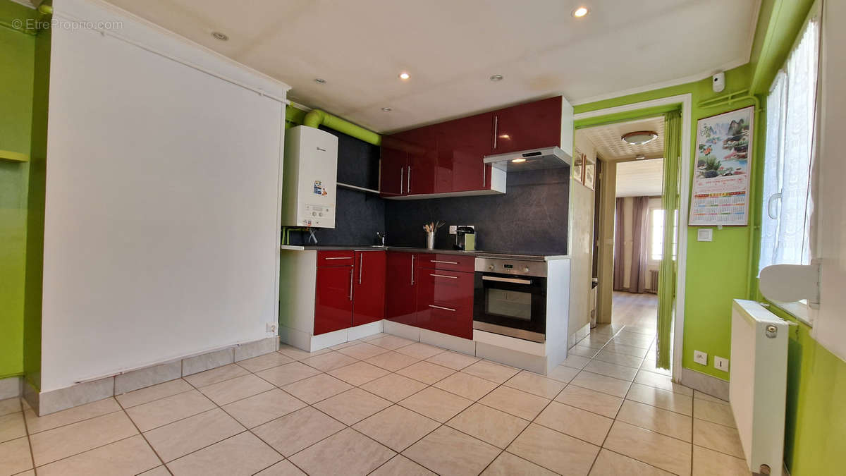 Appartement à LOUVRES