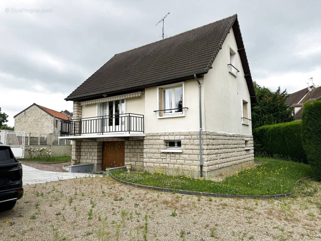 Maison à PLAILLY