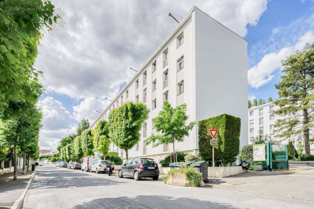 Appartement à NEUILLY-PLAISANCE