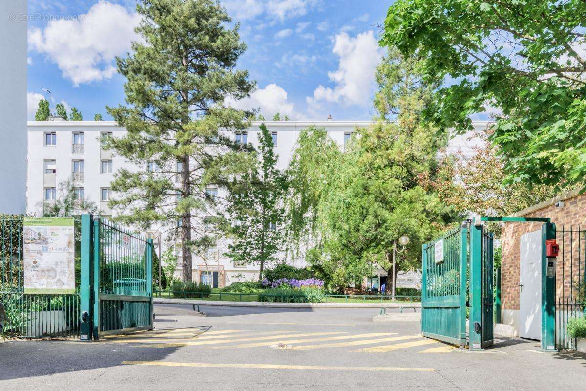 Appartement à NEUILLY-PLAISANCE