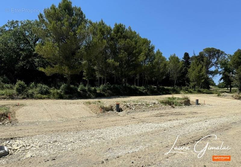 Terrain à BOURG-SAINT-ANDEOL