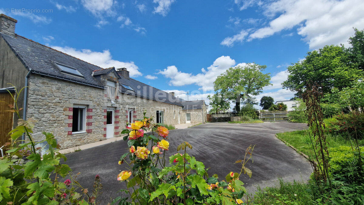 Maison à PONTIVY