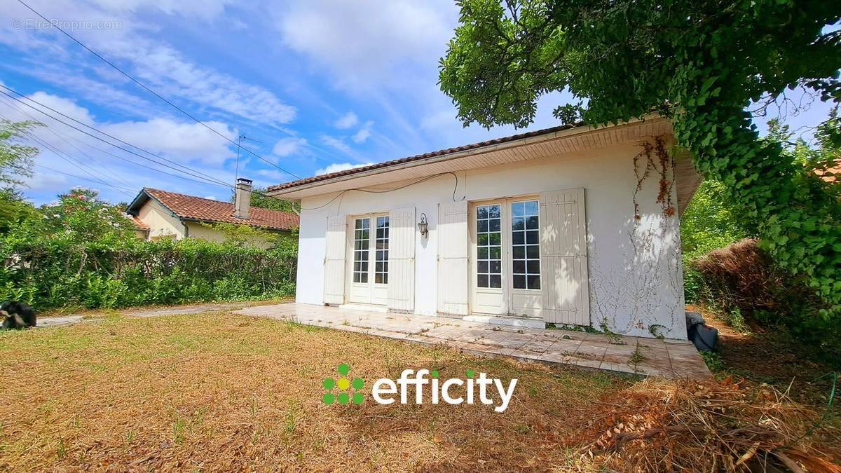 Maison à PESSAC