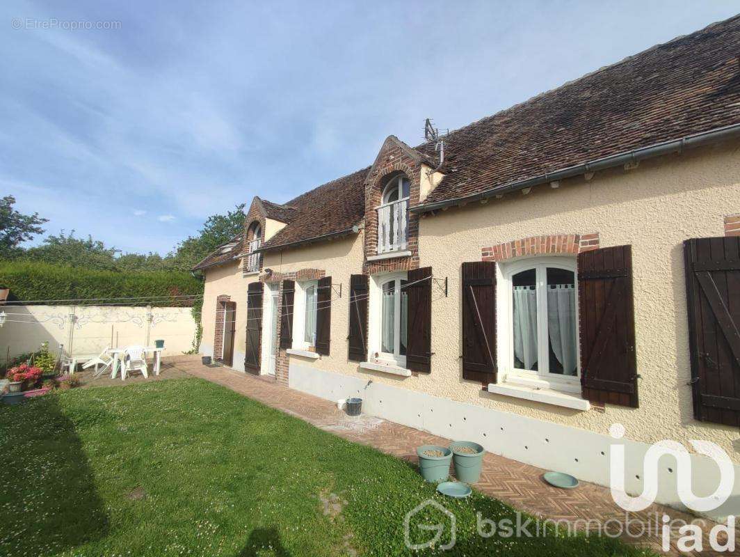 Maison à BRAY-SUR-SEINE