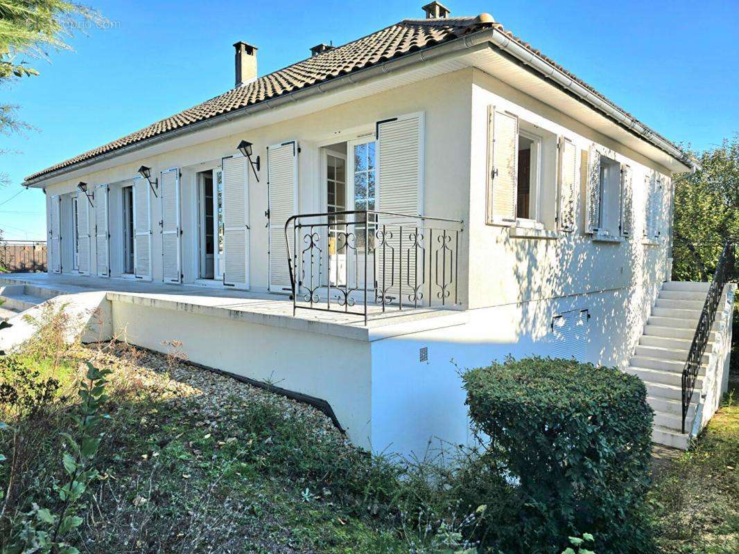 Maison à COULOUNIEIX-CHAMIERS