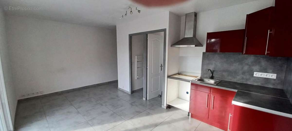 Appartement à SIX-FOURS-LES-PLAGES