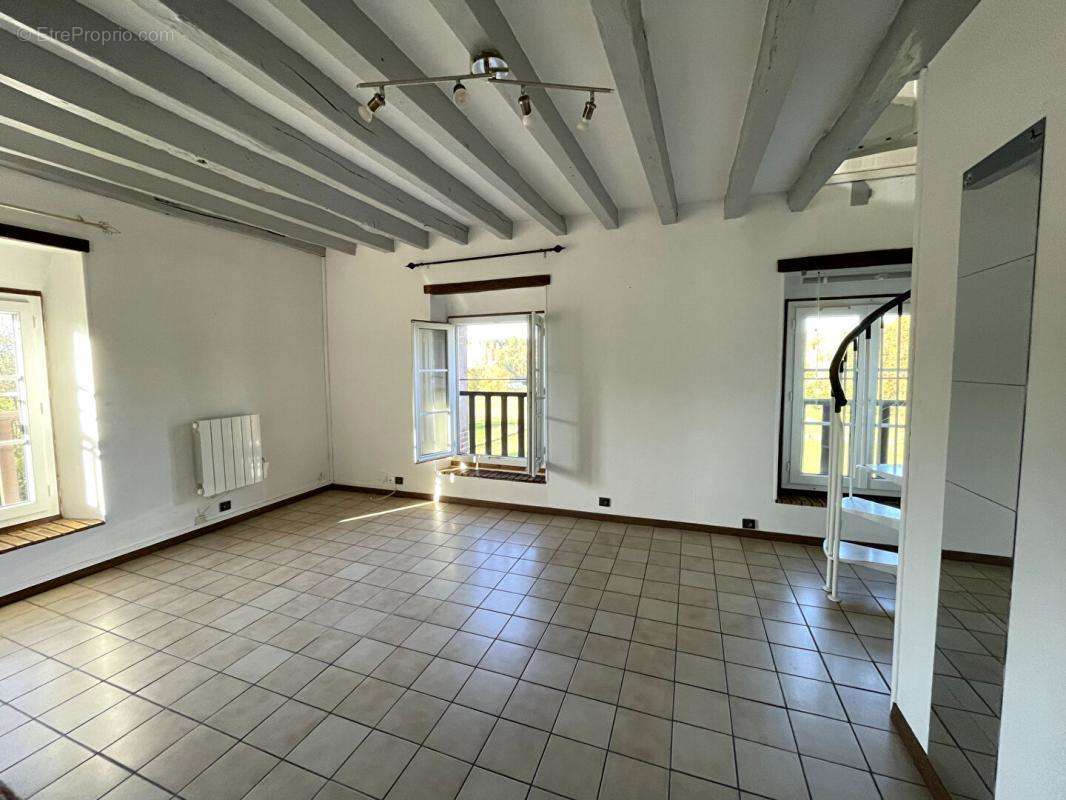 Appartement à NOGENT-LE-ROI