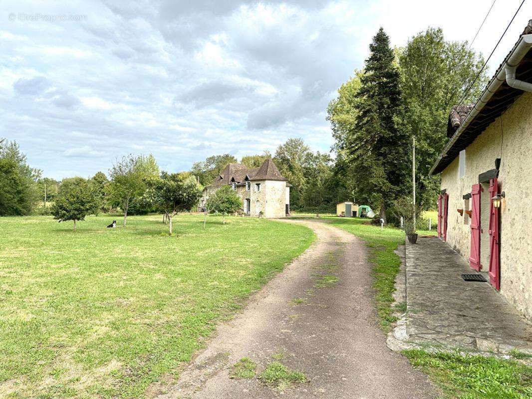 Maison à SAINT-JEAN-DE-COLE