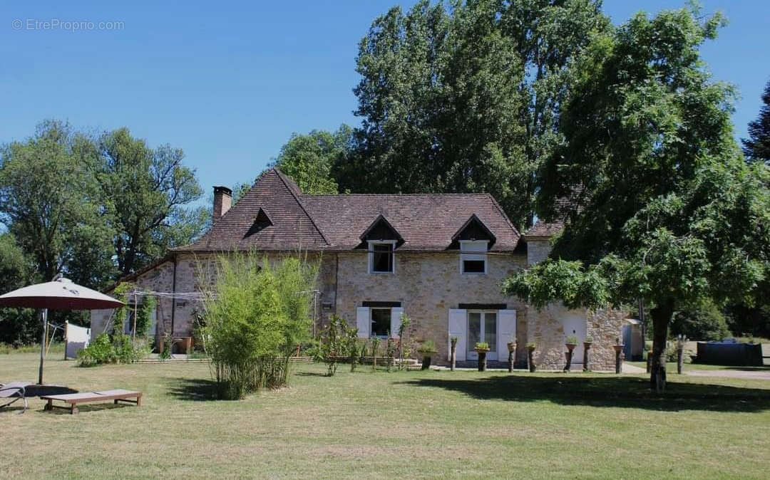 Maison à SAINT-JEAN-DE-COLE