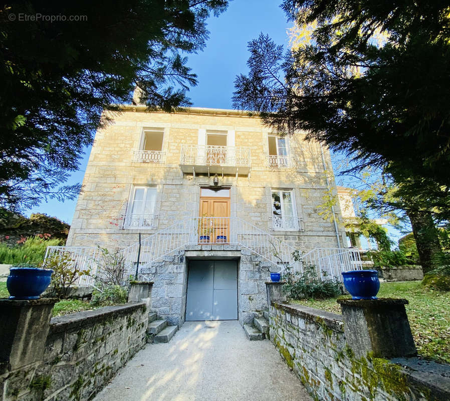 Maison à SAINT-AMANS-DES-COTS