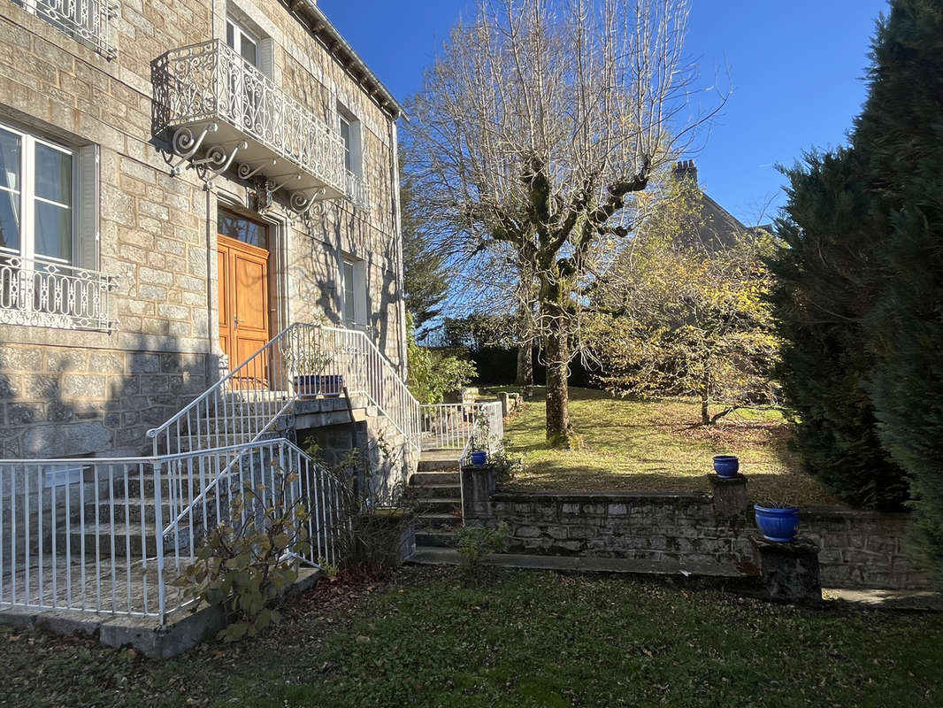 Maison à SAINT-AMANS-DES-COTS