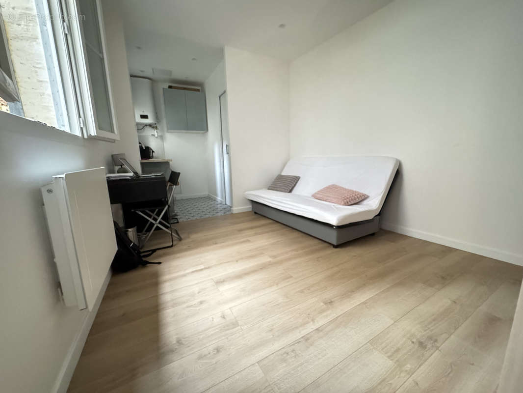 Appartement à PARIS-20E