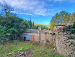 Maison à LAGRASSE