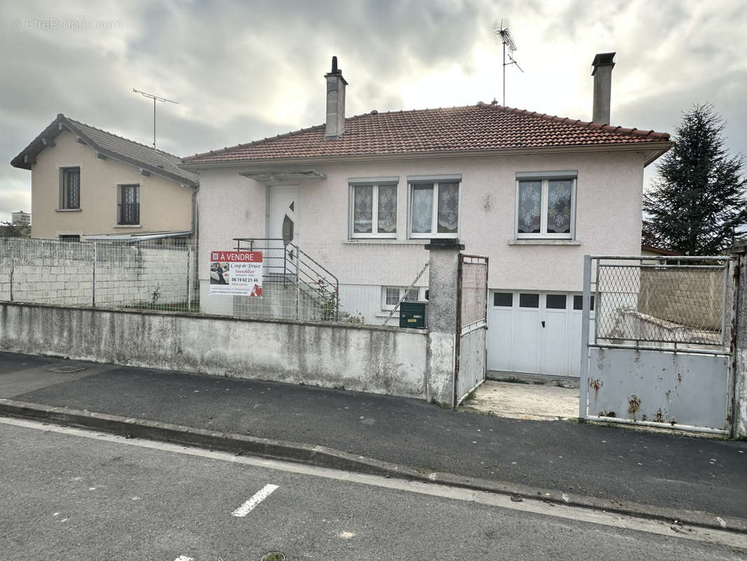 Maison à BEAUMONT-SUR-VESLE