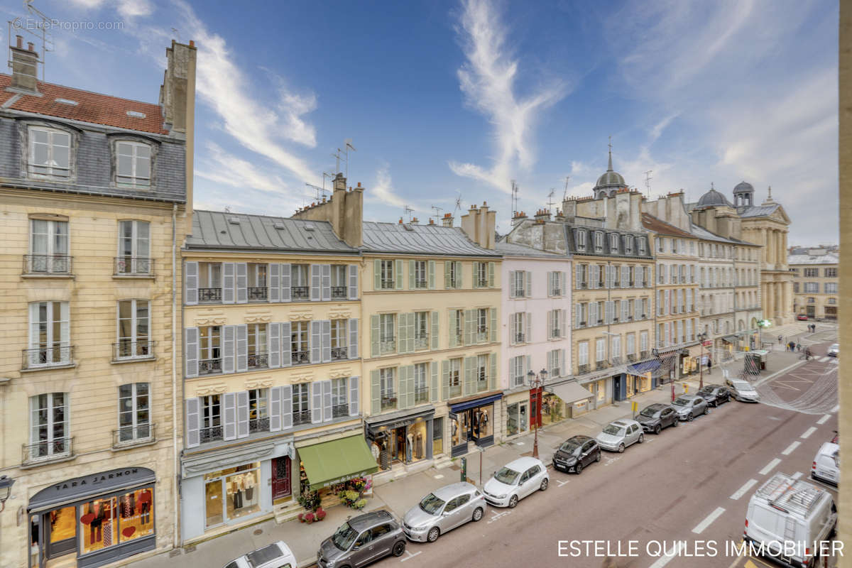 Appartement à VERSAILLES