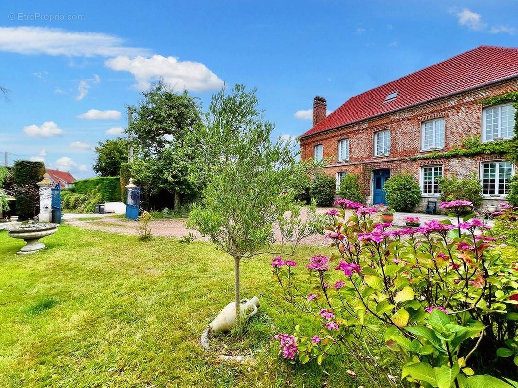 Maison à BELLEVILLE-SUR-MER