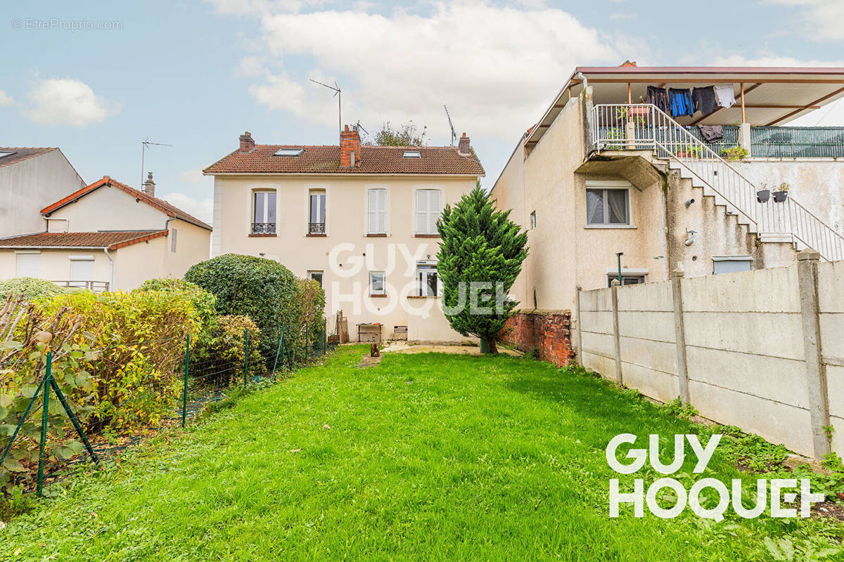 Appartement à VIRY-CHATILLON