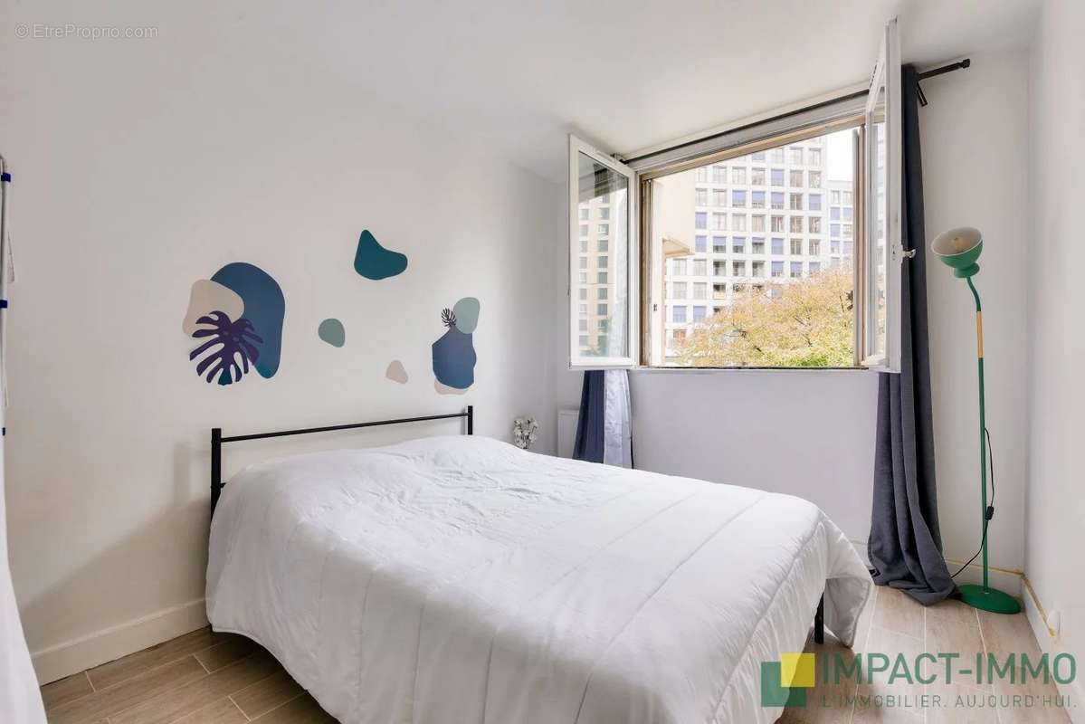 Appartement à PARIS-18E