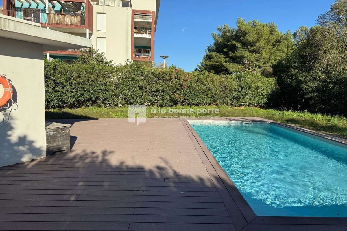 Appartement à MARSEILLE-9E