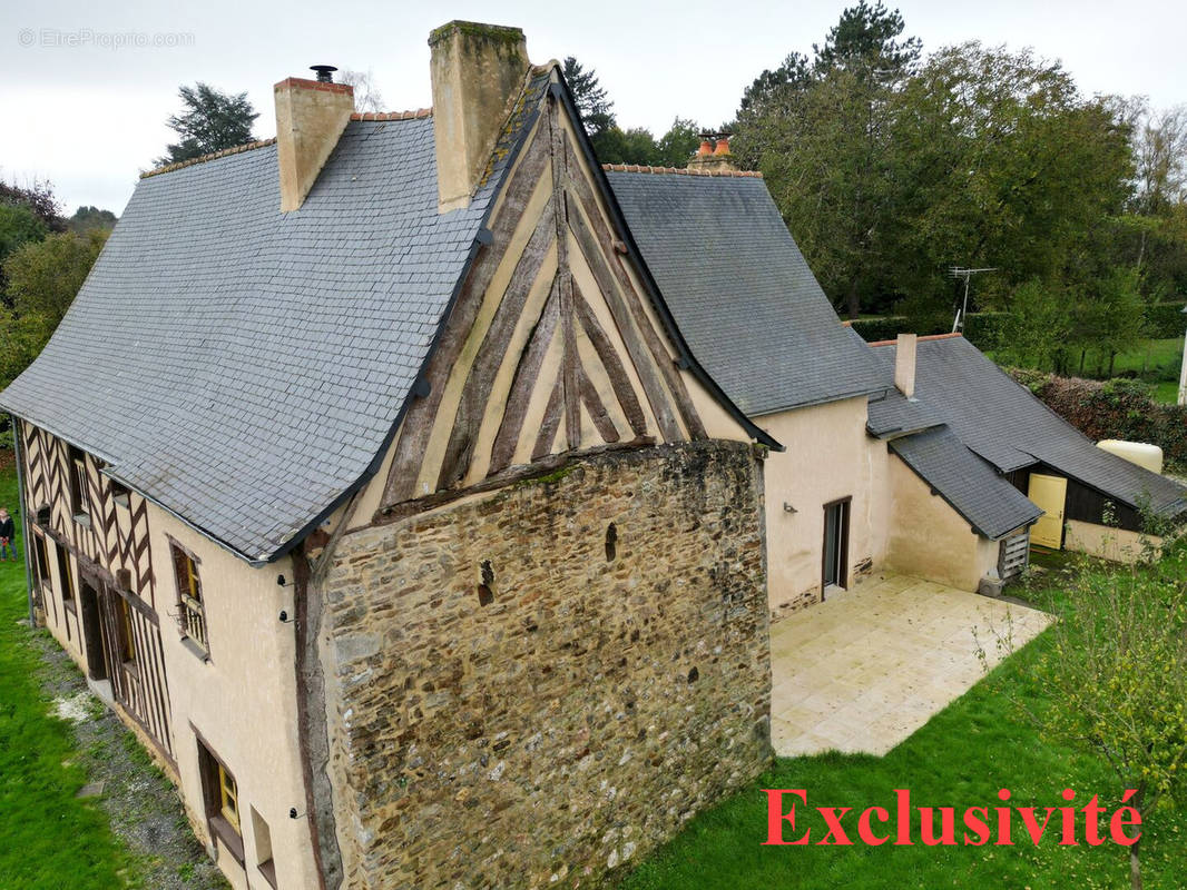 DJI0074 - Maison à SAINT-SULPICE-LA-FORET