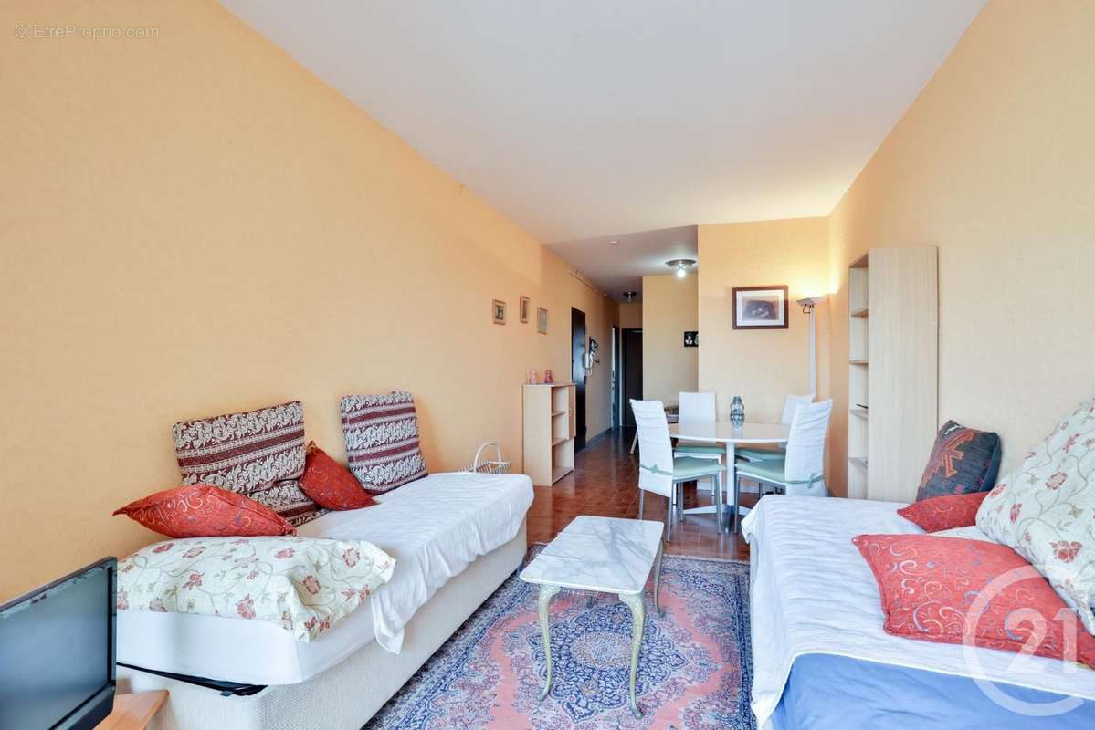 Appartement à BEAULIEU-SUR-MER