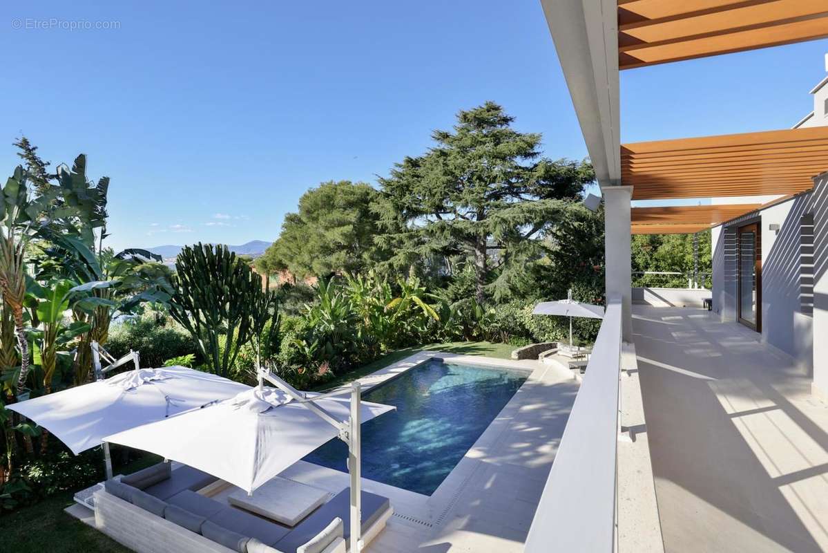 Maison à SAINT-JEAN-CAP-FERRAT