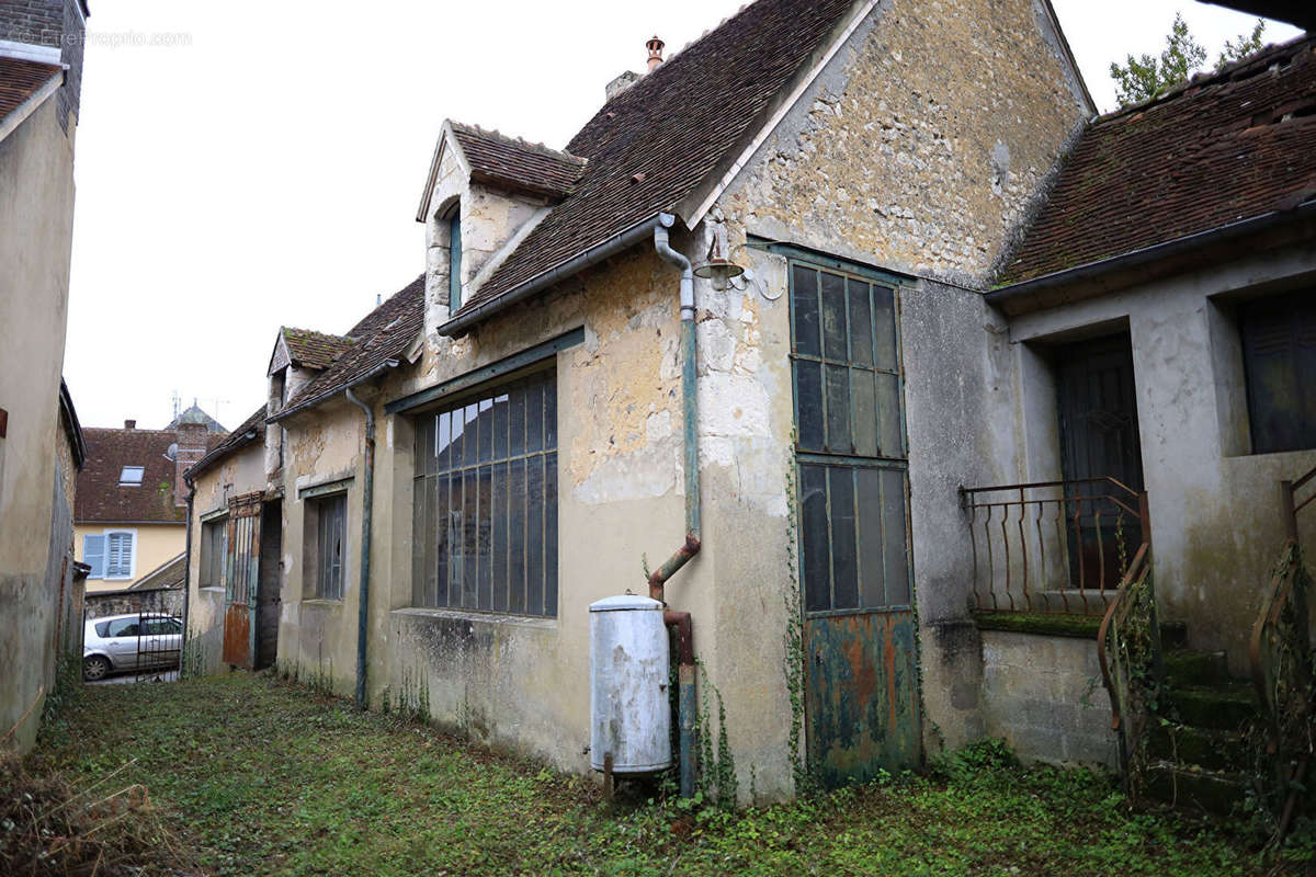 Maison à REMALARD