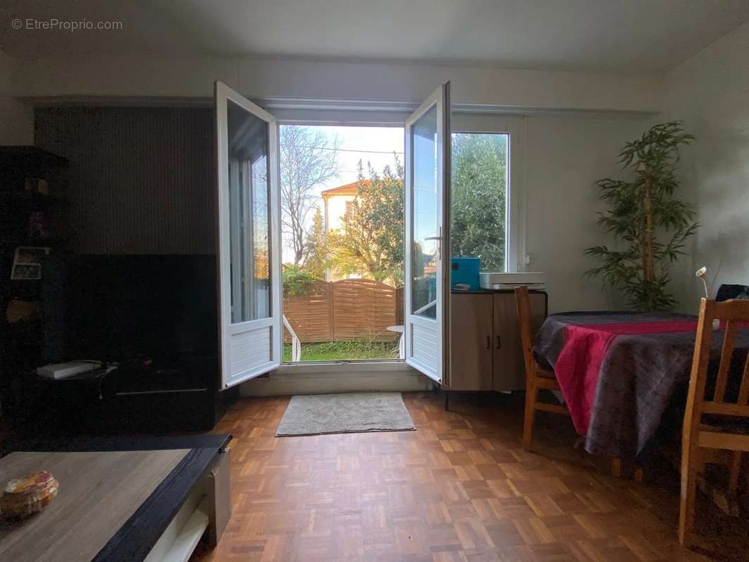 Appartement à ARPAJON